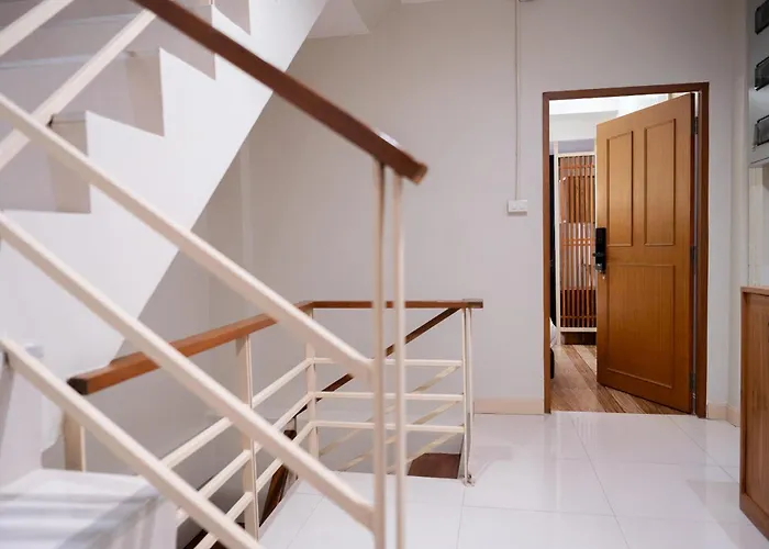 Ferienhaus Pillow Bkk Bliss Townhome 5br,7tl Near Bts&mrt Qscc *