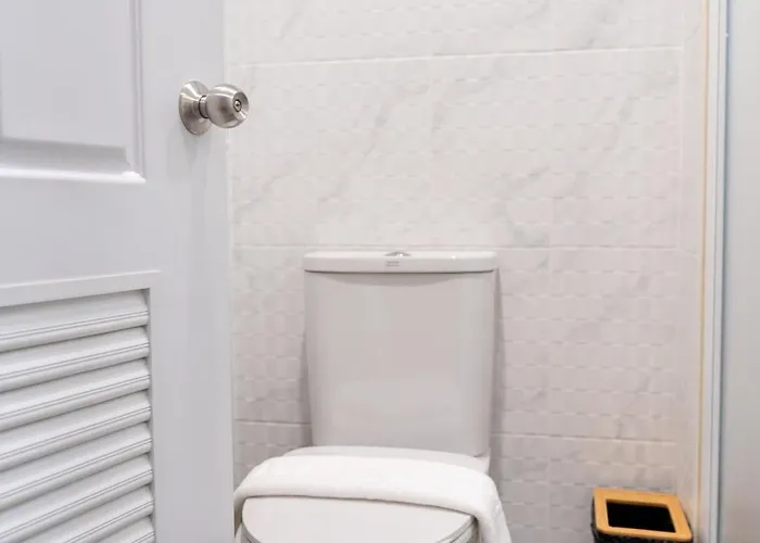 Pillow Bkk Bliss Townhome 5br,7tl Near Bts&mrt Qscc Bangkok